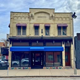 626 S 5th St, Milwaukee