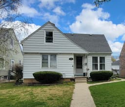 1970 S 33rd St, Milwaukee