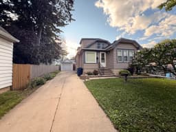 423 S 68th St, Milwaukee